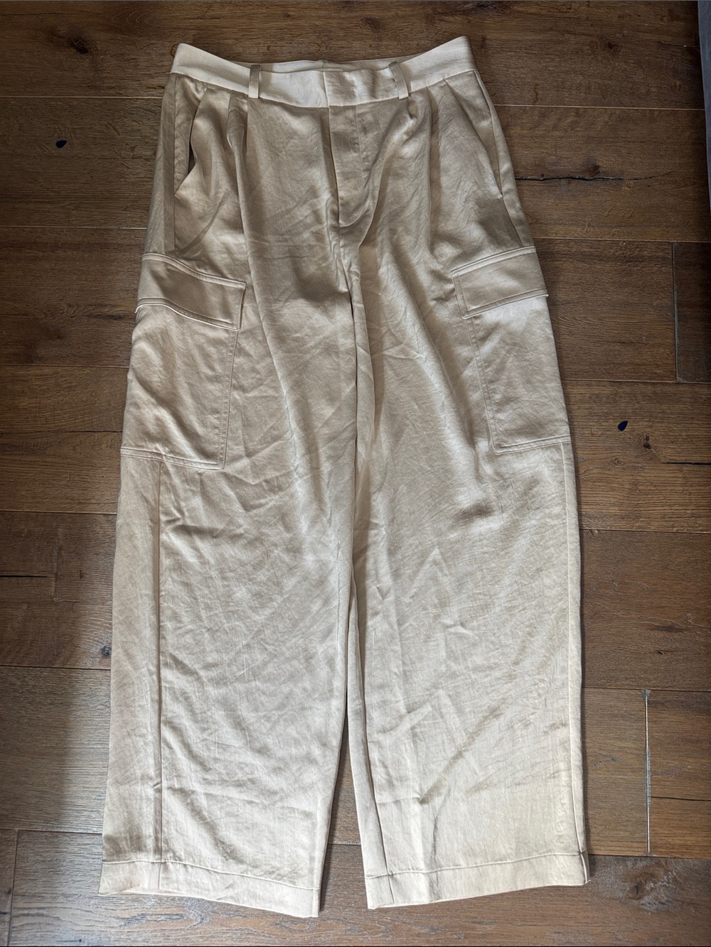 Relaxed Cargo Satin Pants in Khaki